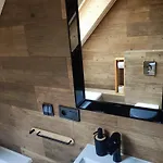 Holiday home Dom Drewniany Z Sauna I Jacuzzi W Szklarskiej Porebie