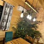 Holiday home Dom Drewniany Z Sauna I Jacuzzi W Szklarskiej Porebie *