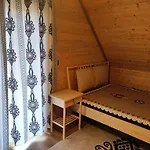 Holiday home Dom Drewniany Z Sauna I Jacuzzi W Szklarskiej Porebie Szklarska Poreba