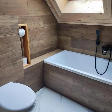 Ferienhaus Dom Drewniany Z Sauna I Jacuzzi W Szklarskiej Porebie Schreiberhau