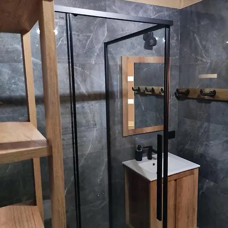 Dom wakacyjny Dom Drewniany Z Sauna I Jacuzzi W Szklarskiej Porebie