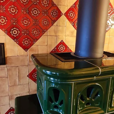 Dom wakacyjny Dom Drewniany Z Sauna I Jacuzzi W Szklarskiej Porebie *
