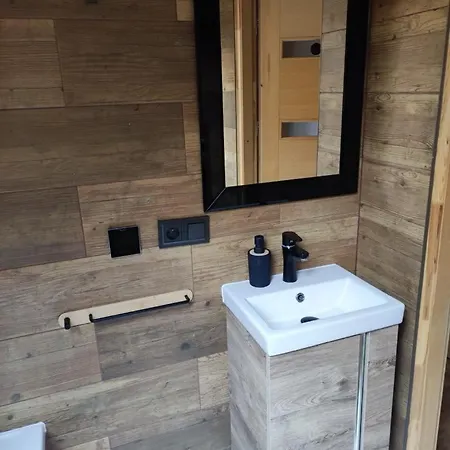 Dom Drewniany Z Sauna I Jacuzzi W Szklarskiej Porebie Ferienhaus *