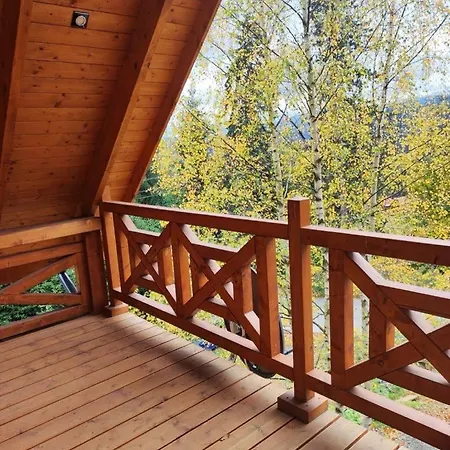 Dom wakacyjny Dom Drewniany Z Sauna I Jacuzzi W Szklarskiej Porebie